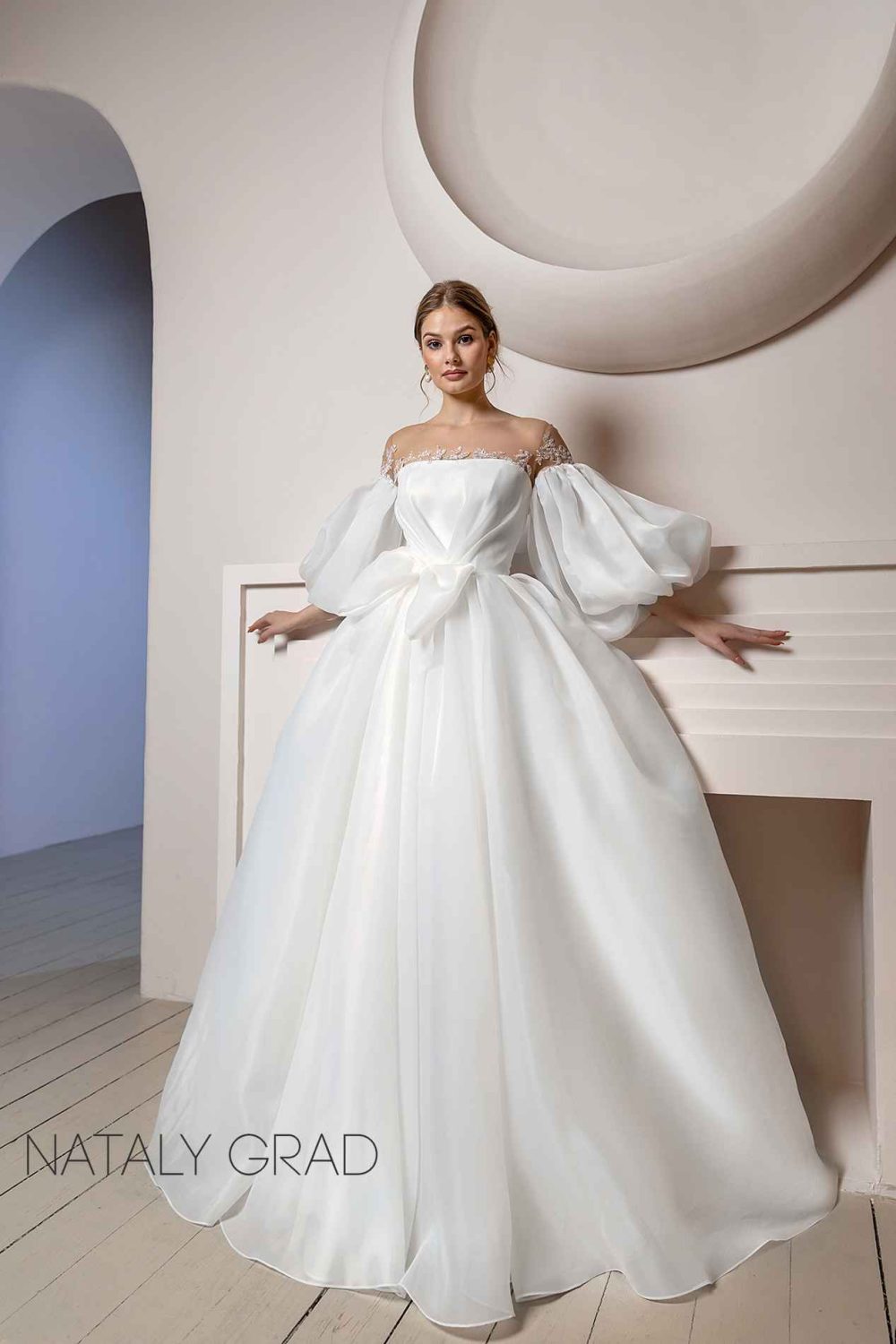 Свадебное платье Шанталь с открытой спиной