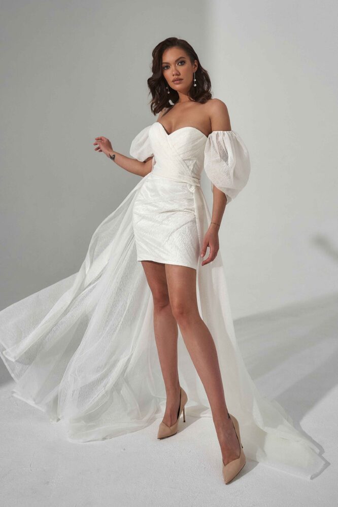 Свадебное платье Флора П со шлейфом