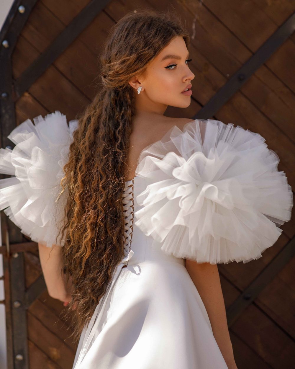 Свадебное платье Лолита с рукавами