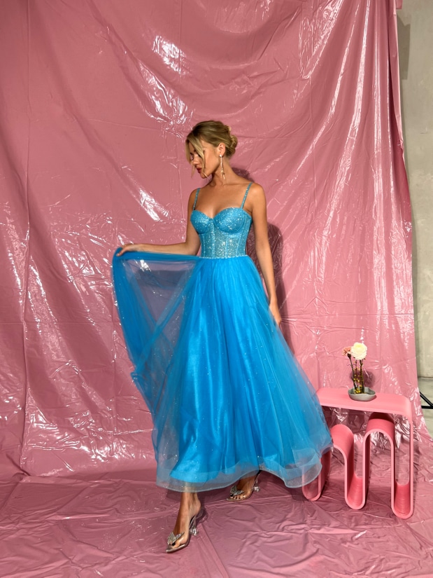 Вечернее платье Кристина миди голубой