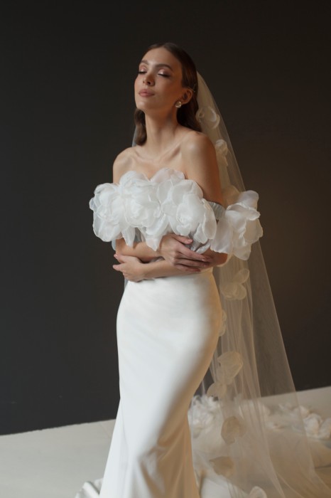 Свадебное платье Пиони