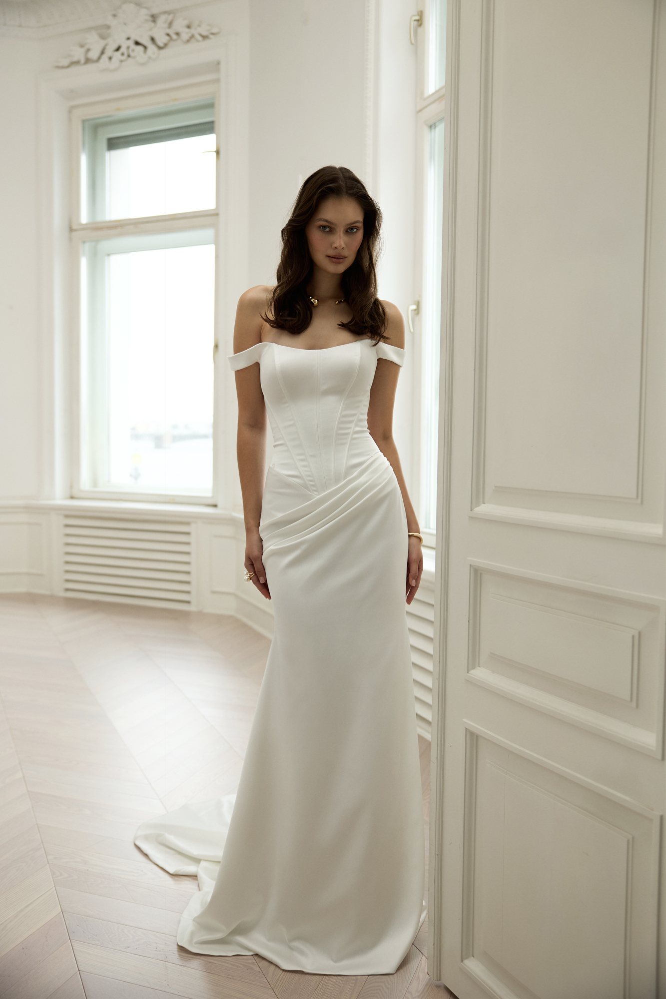 Айша со шлейфом — изображение 4