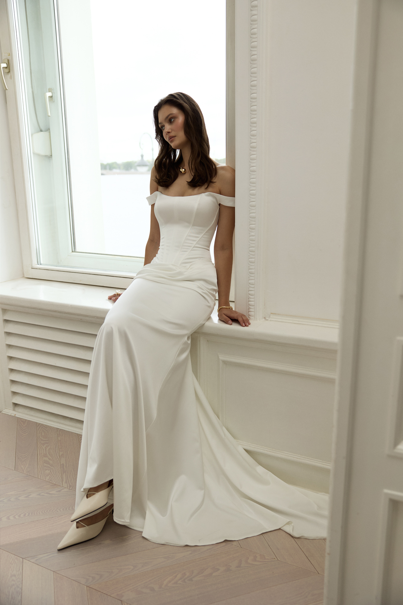 Айша со шлейфом — изображение 5